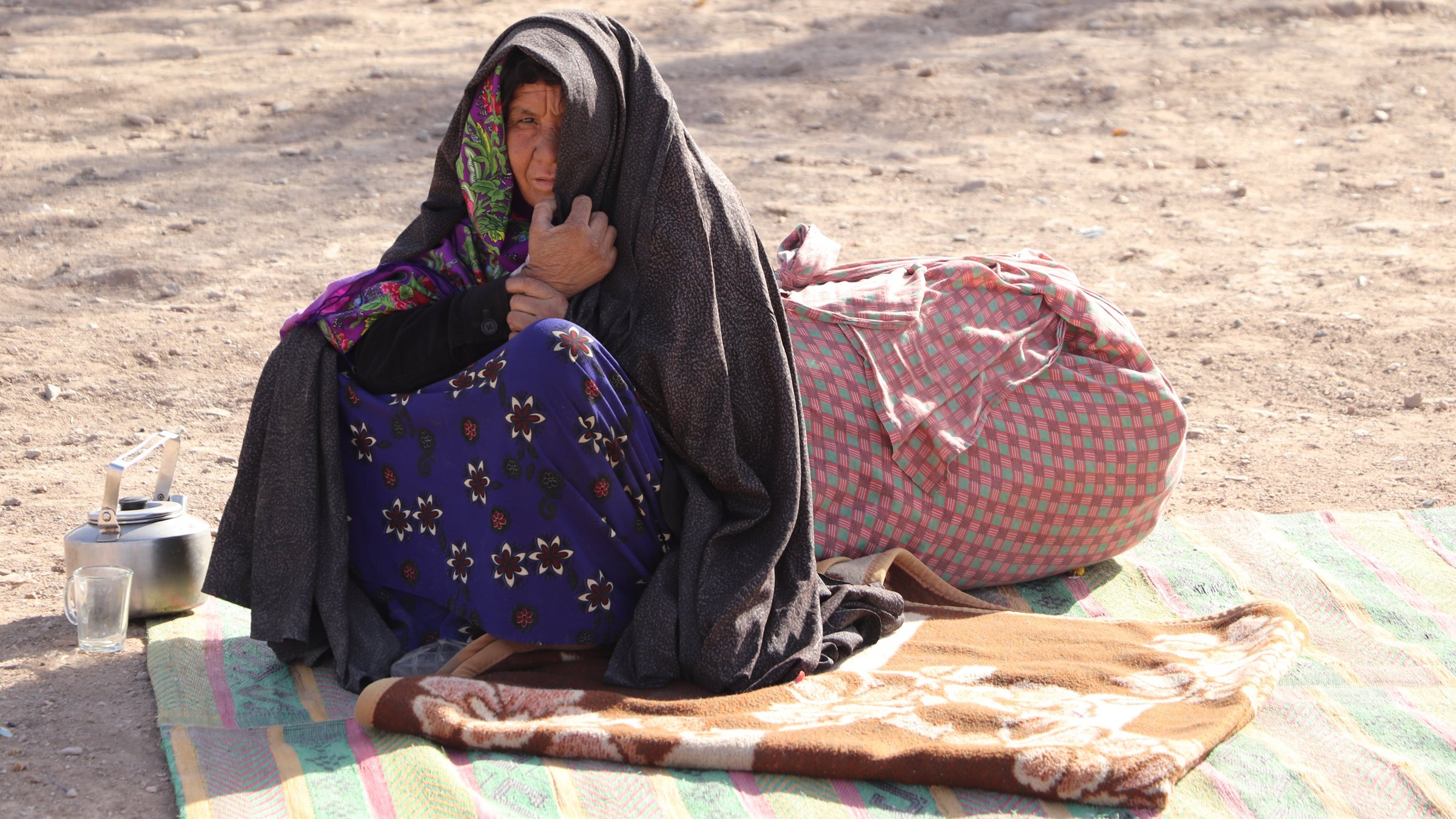 Eine geflüchtete Frau in Afghanistan