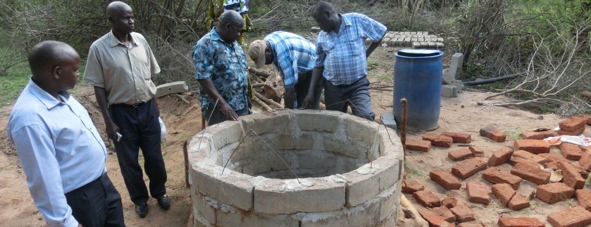 Wasser für die Menschen in Kenia durch Brunnenbau