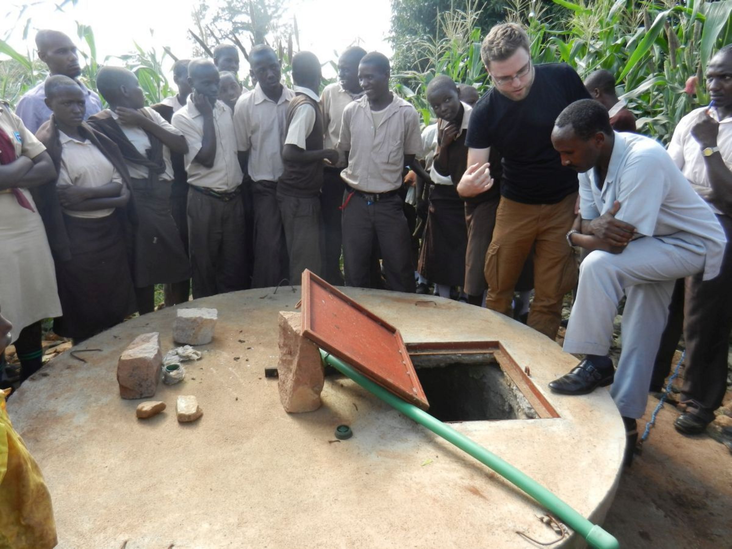 Zugang zu Wasser durch Brunnen in Kenia schaffen