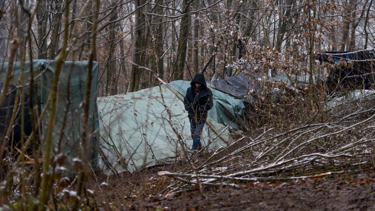 Zahlreiche Geflüchtete leben in den Wäldern an der bosnischen Grenze.
