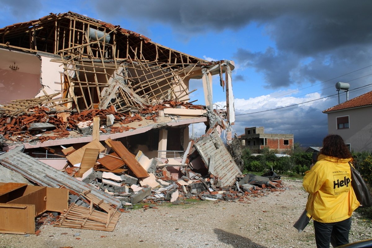 Spenden Albanien: Zerstörte Wohnhäuser