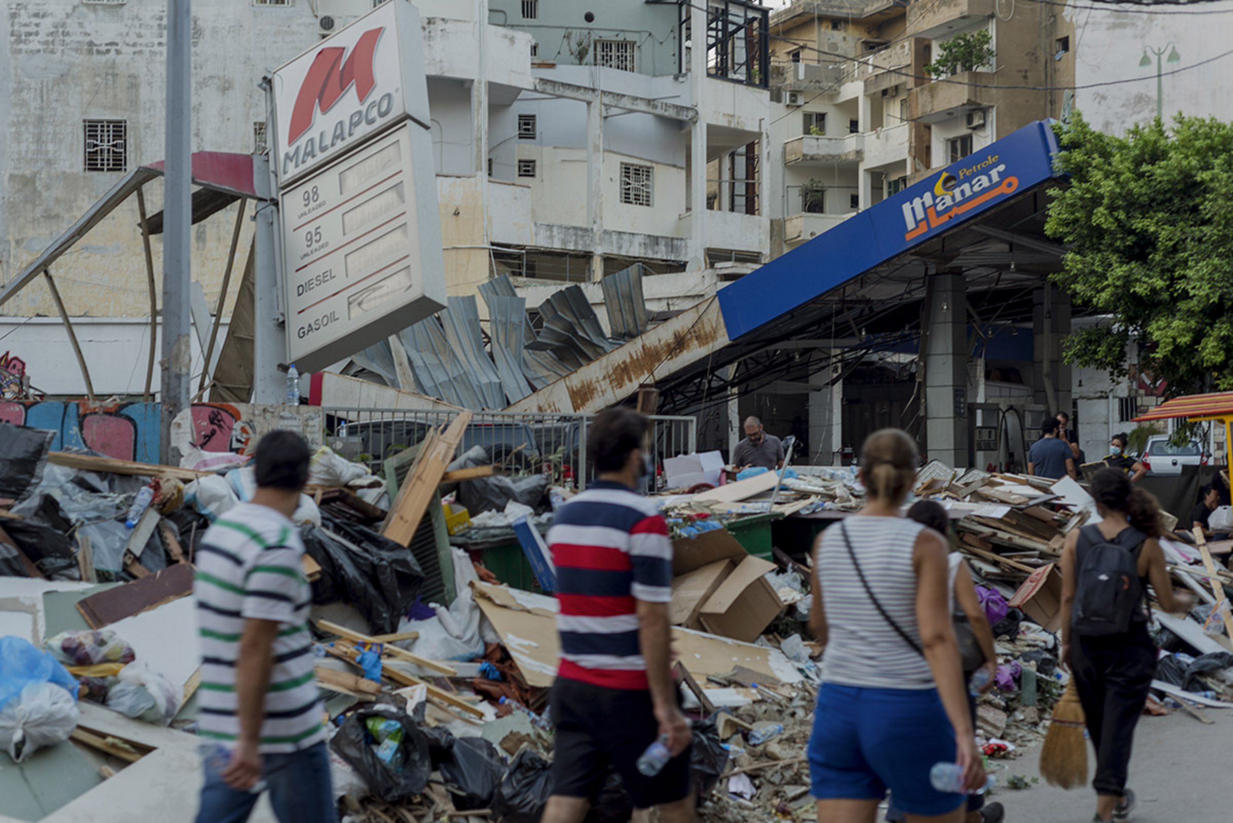 Spenden Beirut: Eingestürzte Gebäude nach der Explosion