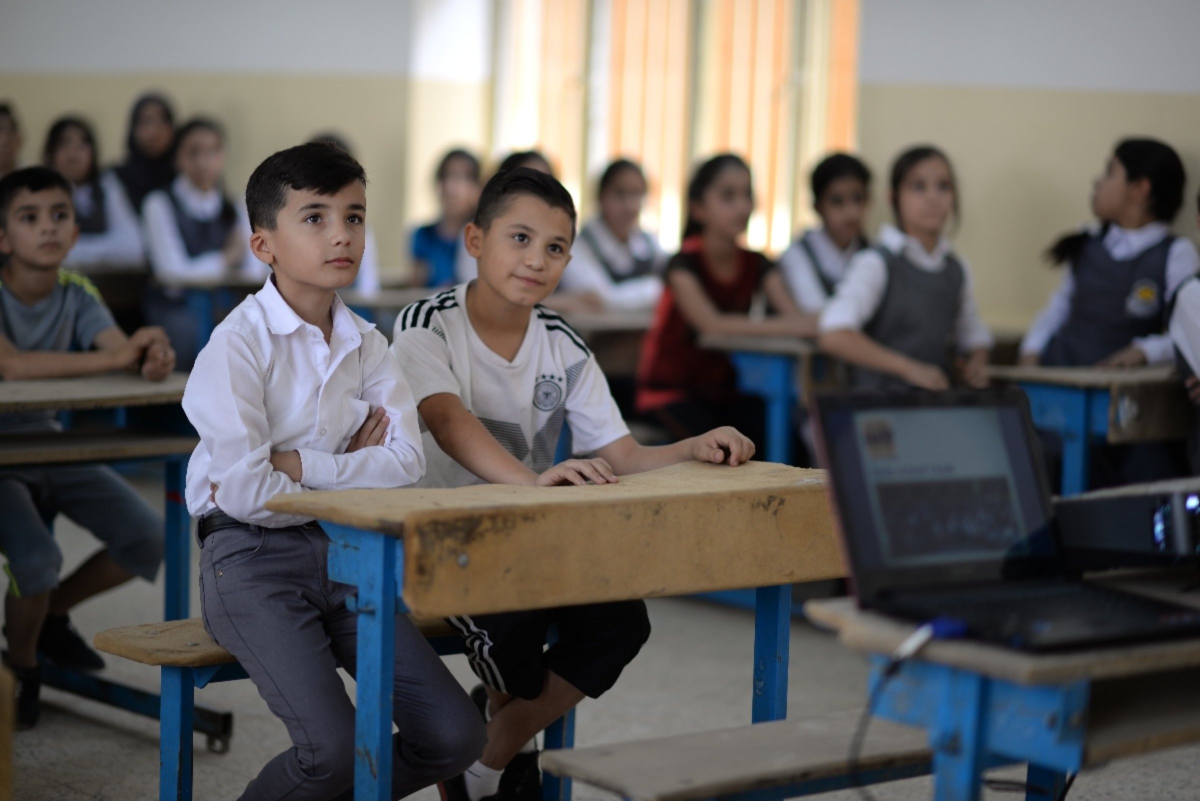 Irakische Kinder im Schulklassenzimmer
