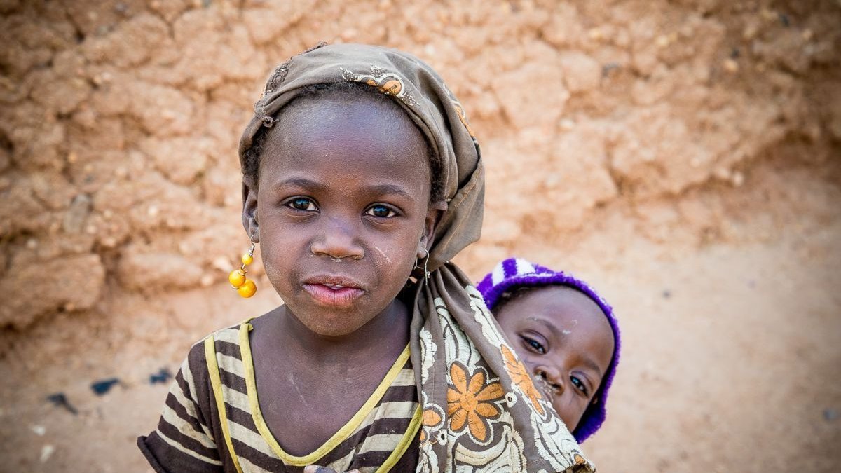 [Translate to English:] Gesundheit von Kindern in Niger fördern