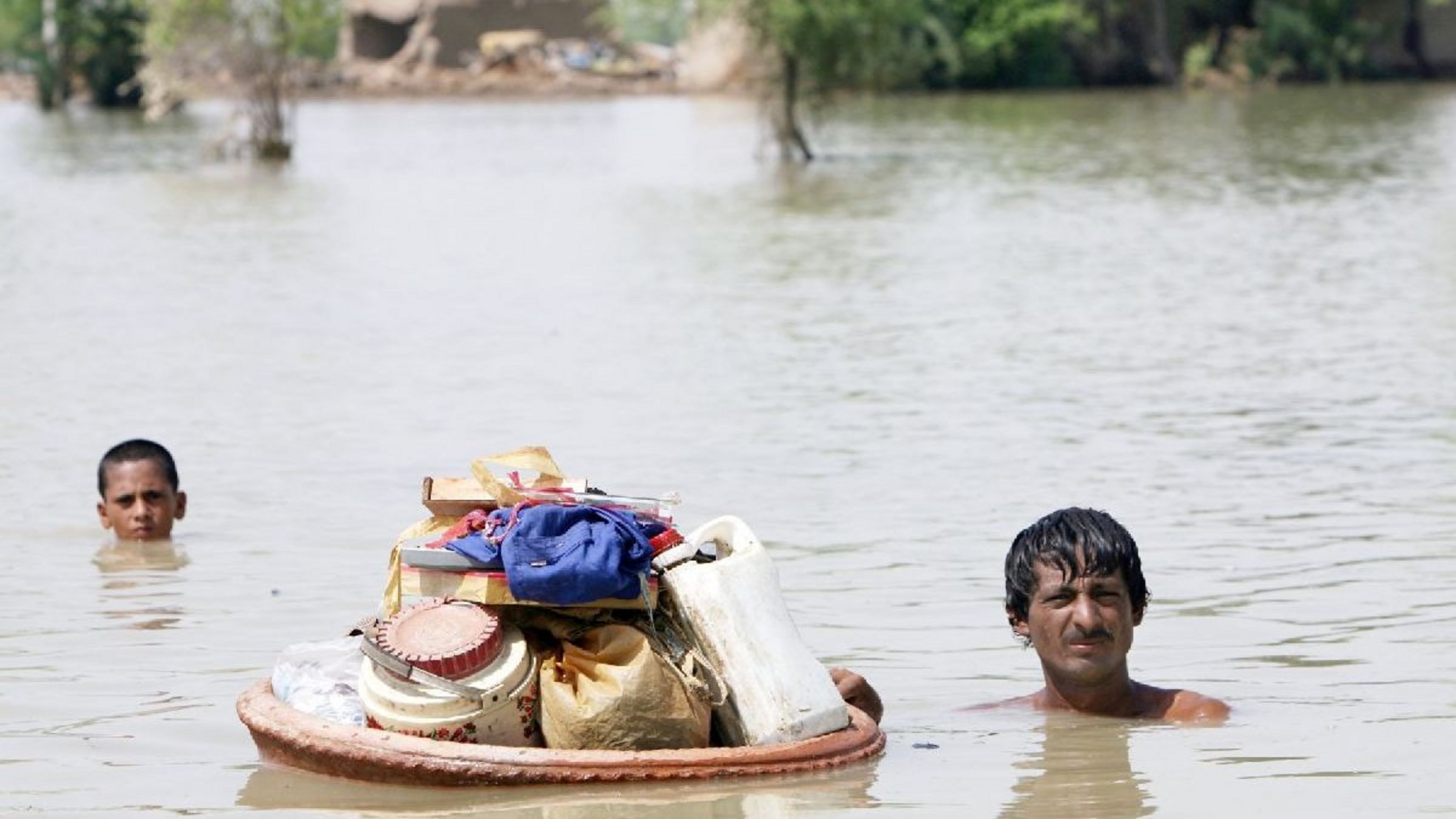 Nothilfe nach Flut in Pakistan