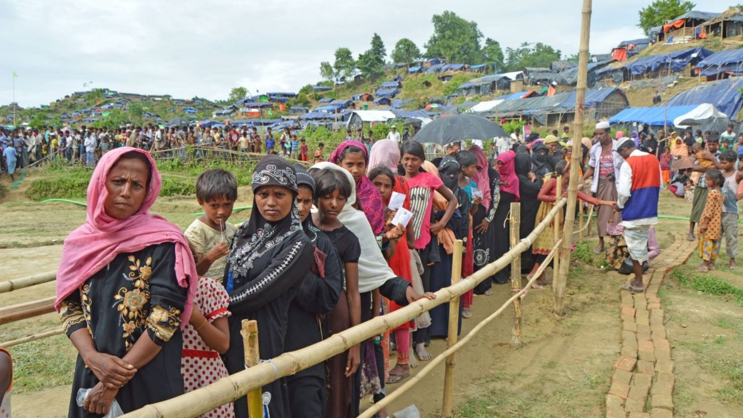 Spenden Bangladesch: Verteilung von Hilfsgütern an Rohingya Flüchtlinge