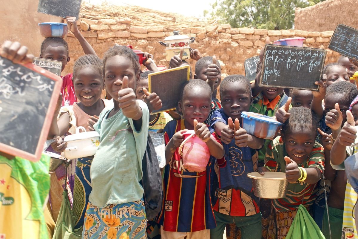 Spenden Entwicklungshilfe: Bildung statt Kinderarbeit
