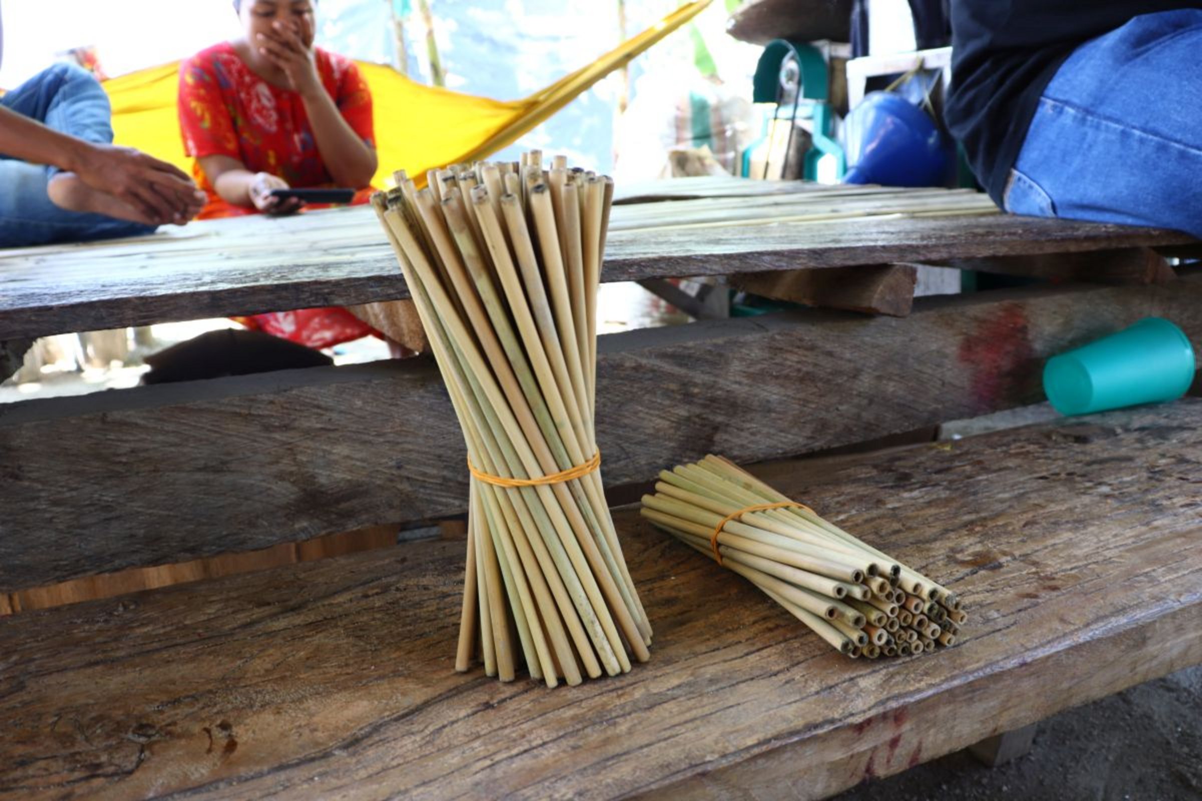 Spenden Indonesien: Bambusstrohhalme