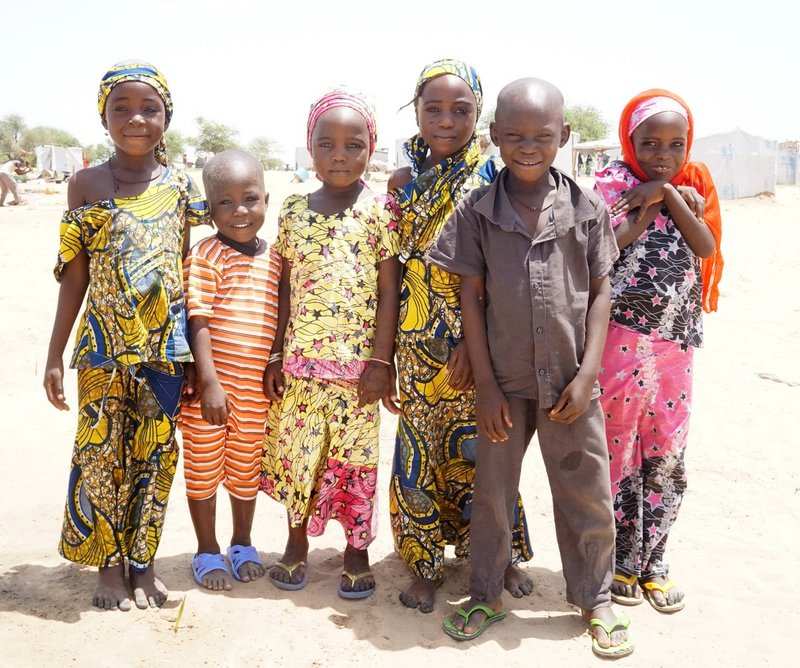 Gruppe von Kindern im Tschad