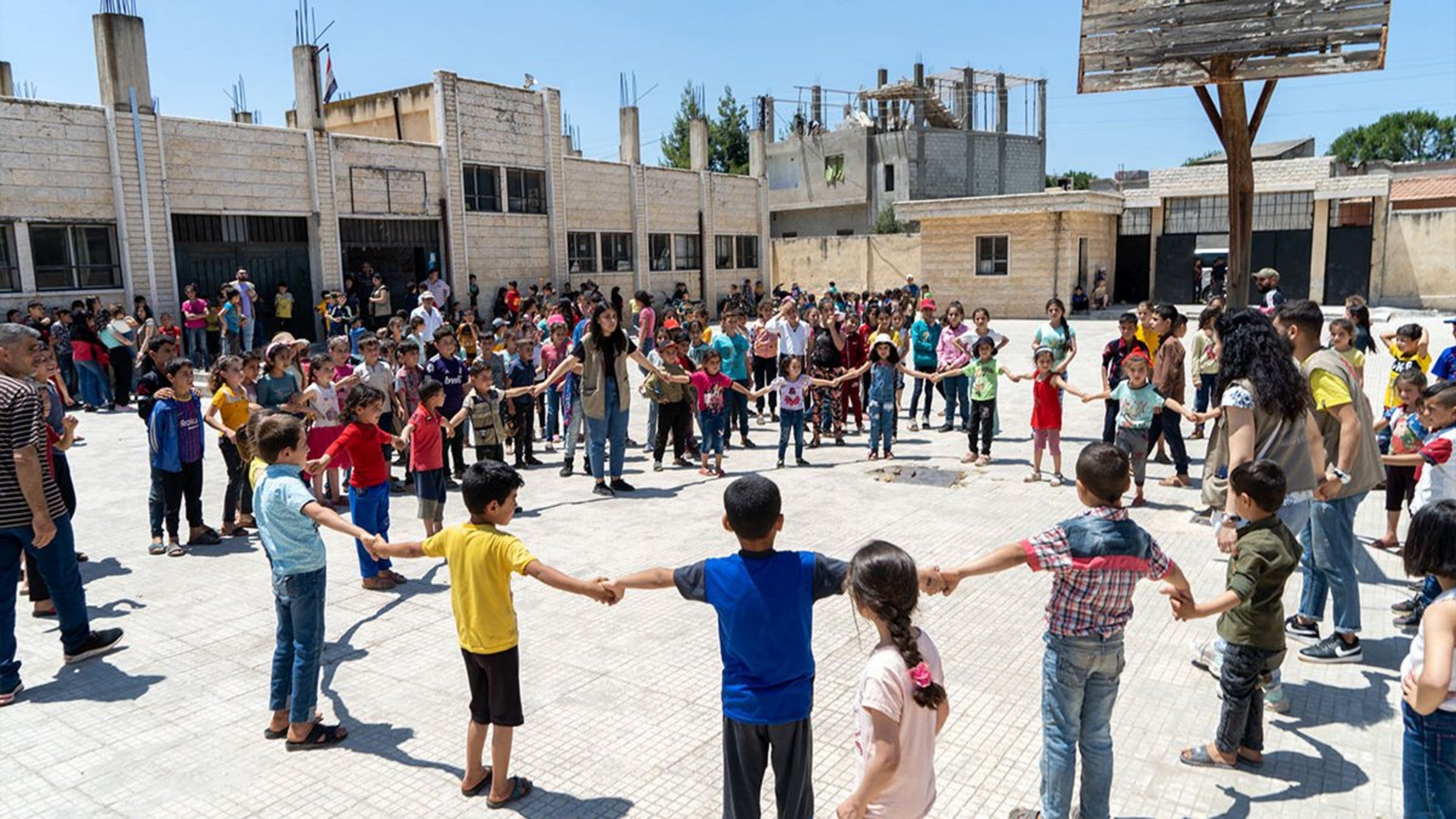 Help hilft Kindern in Syrien, ihr Trauma zu verarbeiten